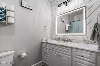 105 Pointe Drive, La Grange, NC 28551 - Photo 15