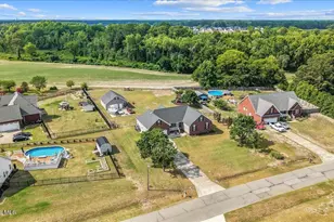 105 Pointe Dr, La Grange, NC 28551 - Photo 23