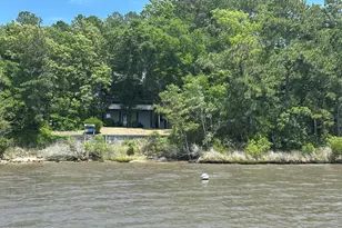 308 Silver Creek Landing Rd, Swansboro, NC 28584 - Photo 11