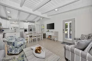105 SE 76th St, Oak Island, NC 28465 - Photo 7