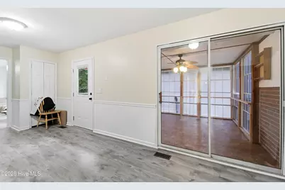 220 Edgewood Drive, Jacksonville, NC 28546 - Photo 19