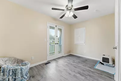 220 Edgewood Drive, Jacksonville, NC 28546 - Photo 33