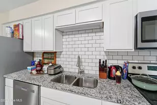 220 Edgewood Dr, Jacksonville, NC 28546 - Photo 21