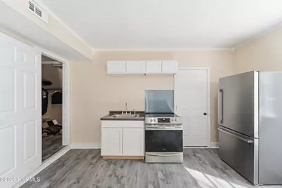220 Edgewood Drive, Jacksonville, NC 28546 - Photo 43