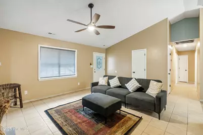 203 Savanna Court, Hubert, NC 28539 - Photo 5