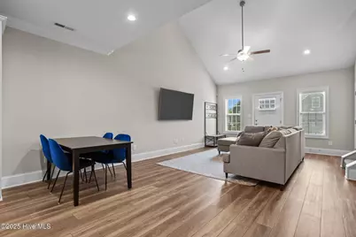127 Lark Drive, West End, NC 27376 - Photo 5