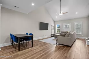 127 Lark Dr, West End, NC 27376 - Photo 5