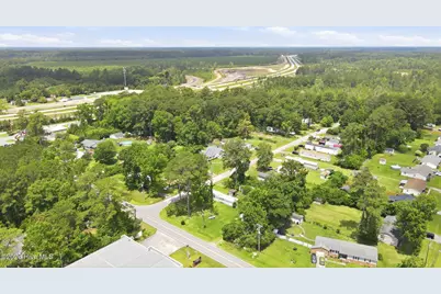 100 Hickory Hills Court, New Bern, NC 28560 - Photo 9