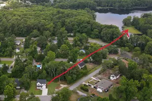 2106 Holly Dr, Wilmington, NC 28401 - Photo 3