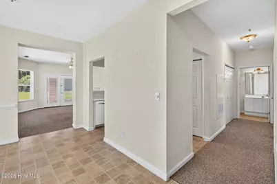 4521 Sagedale Drive #Unit 101, Wilmington, NC 28405 - Photo 5