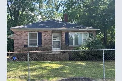609 E Vernon Avenue, Kinston, NC 28501 - Photo 1