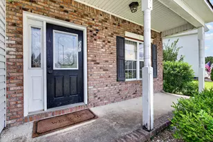 501 Brunswick Dr, Jacksonville, NC 28546 - Photo 3
