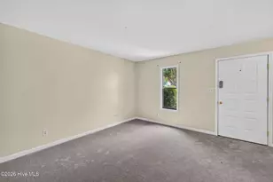 2521 Flint Dr, Wilmington, NC 28401 - Photo 5