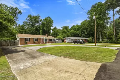 123 Greencrest Circle, Jacksonville, NC 28540 - Photo 3