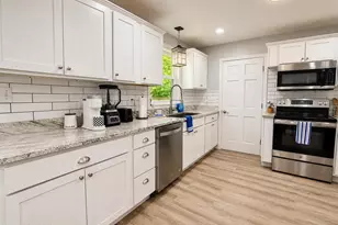 9 Cherokee Dr, Havelock, NC 28532 - Photo 11