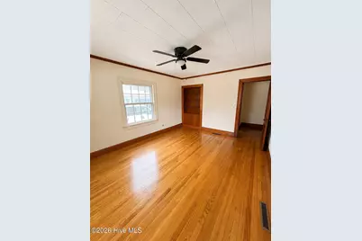 304 W 2nd Street, Robersonville, NC 27871 - Photo 3