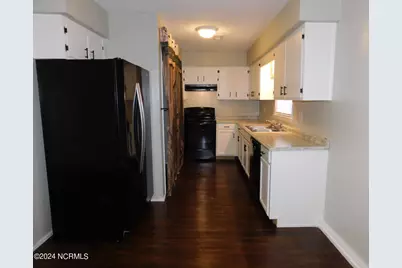 605 Hayden Court, Havelock, NC 28532 - Photo 7