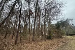 144 Hemlock St, Hertford, NC 27944 - Photo 1