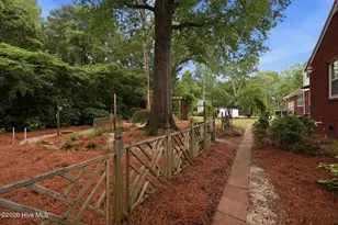 202 Greenbriar Dr, Greenville, NC 27834 - Photo 7