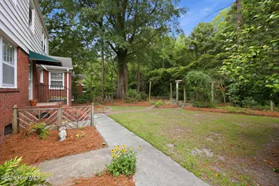 202 Greenbriar Drive, Greenville, NC 27834 - Photo 5