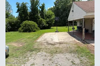703 W Church Street, Lewiston Woodville, NC 27849 - Photo 3