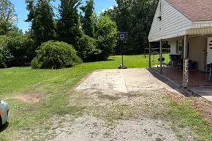 703 W Church St, Lewiston Woodville, NC 27849 - Photo 3