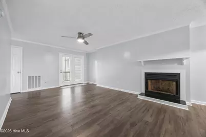 1823 Savannah Court #B3, Wilmington, NC 28403 - Photo 15