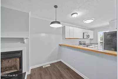 1823 Savannah Court #B3, Wilmington, NC 28403 - Photo 11