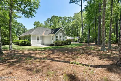 13 Canal Way Court, Carolina Shores, NC 28467 - Photo 5