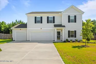 423 Bassett Ln, Carthage, NC 28327 - Photo 1