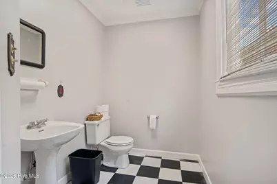 314 New Bridge Street, Jacksonville, NC 28540 - Photo 13