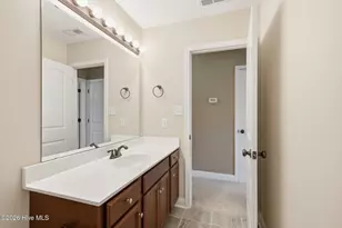 306 Oak Ridge Ct, Swansboro, NC 28584 - Photo 33