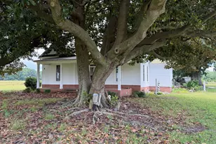 120 Farrior Rd, Mount Olive, NC 28365 - Photo 9