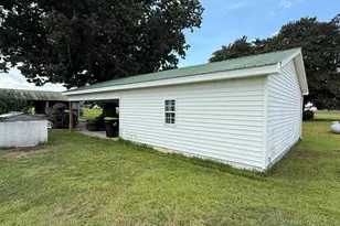 120 Farrior Rd, Mount Olive, NC 28365 - Photo 13