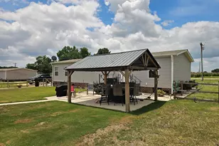 2866 Basstown Rd, Clinton, NC 28328 - Photo 7