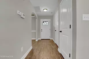 904 Gulf Chase Ct, Sneads Ferry, NC 28460 - Photo 3