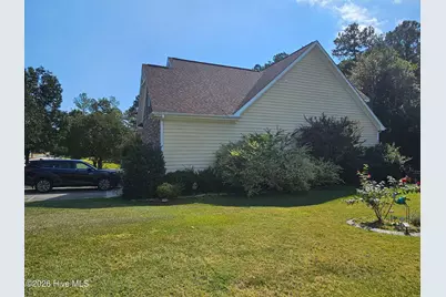 305 Skipping Water Drive, Spring Lake, NC 28390 - Photo 3
