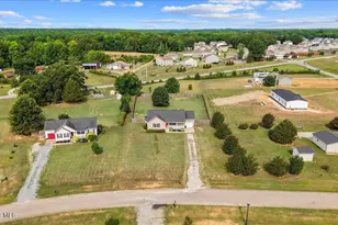 46 Sugarhill Dr, Zebulon, NC 27597 - Photo 43