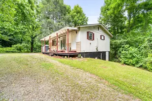 501 Hyatt Creek Rd, Marble, NC 28905 - Photo 9