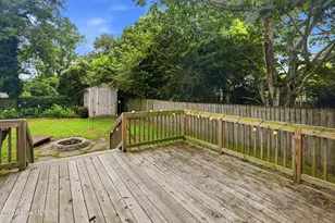 307 Avenue B, New Bern, NC 28560 - Photo 33