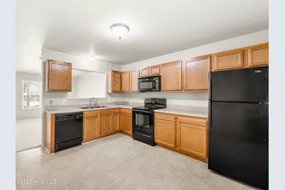 403 Springwood Drive, Jacksonville, NC 28546 - Photo 13