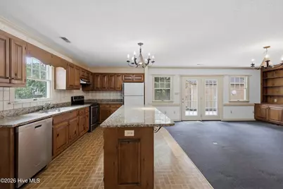 1615 Parkview Drive, Elizabeth City, NC 27909 - Photo 7