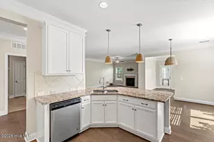 941 Needlerush Rd, Sneads Ferry, NC 28460 - Photo 9