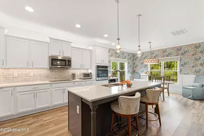413 Taylorwood Drive, Beaufort, NC 28516 - Photo 9