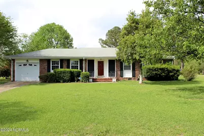 100 Allen Place, Jacksonville, NC 28546 - Photo 1