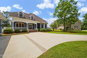 103 Carolyn Ct, Hertford, NC 27944 - Photo 3