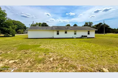 606 Darden Drive, Kinston, NC 28504 - Photo 9