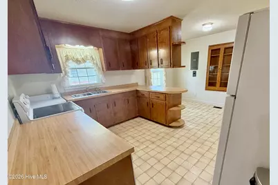 606 Darden Drive, Kinston, NC 28504 - Photo 15