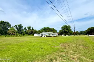 606 Darden Dr, Kinston, NC 28504 - Photo 5