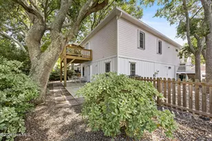 422 Settlers Ln, Kure Beach, NC 28449 - Photo 33